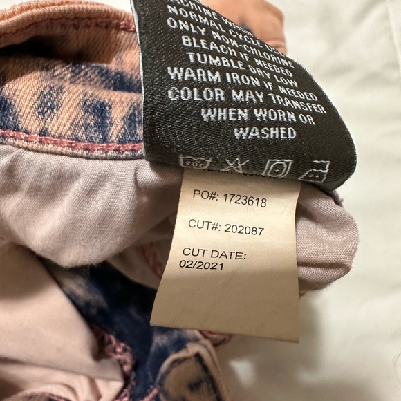 Torrid | Acid Wash Denim Shorts - Picture 3 of 9